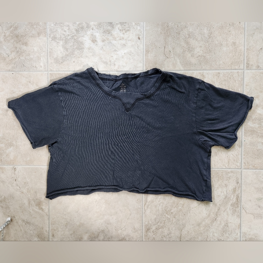 Offline By Aerie Distressed Cropped Top - Size Medium